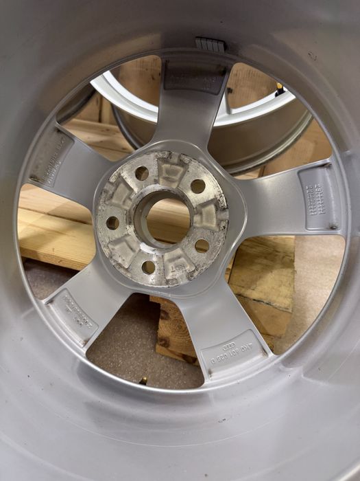Alufelgi OE Audi A6 18 cali 5x112, ET39 VW Skoda Seat Stan bardzo dobry