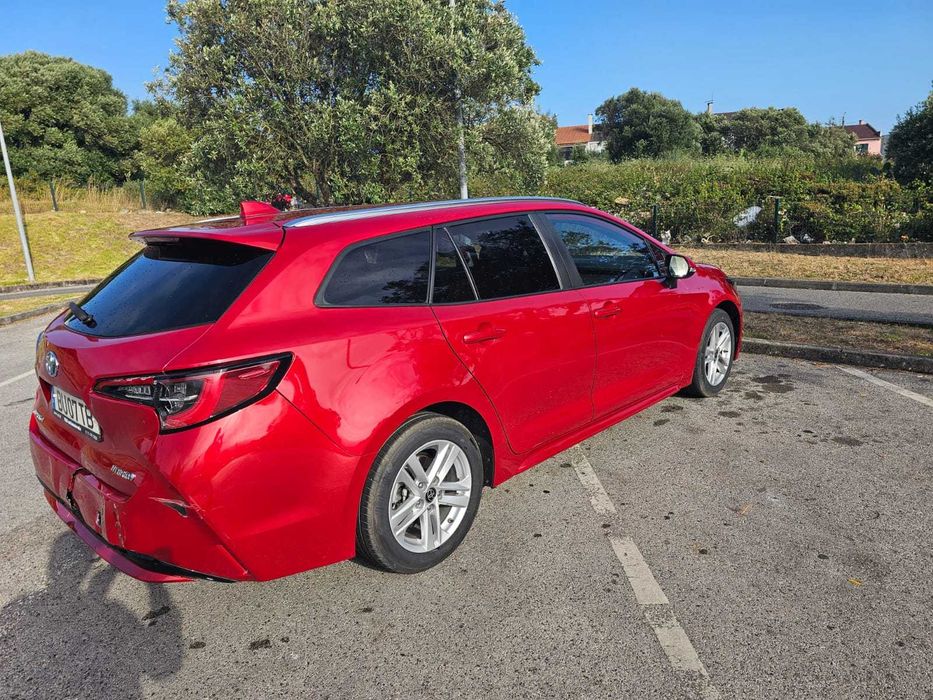 Toyota corolla de 2022 hibrido 57000km