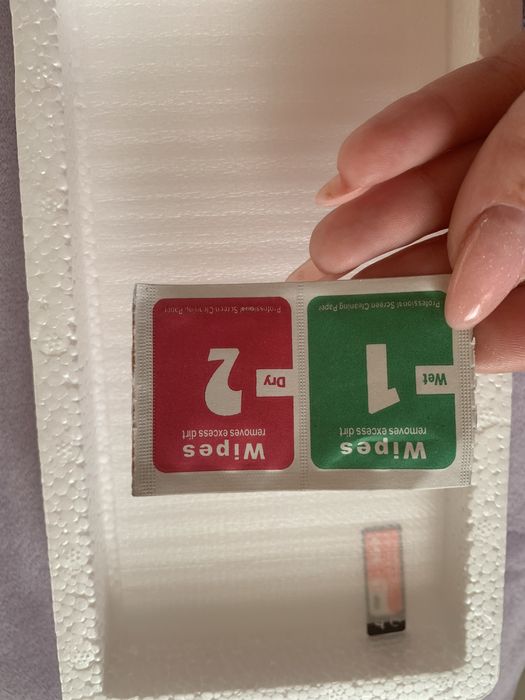 Чехол та захисне скло на телефон Huawei P Smart Plus