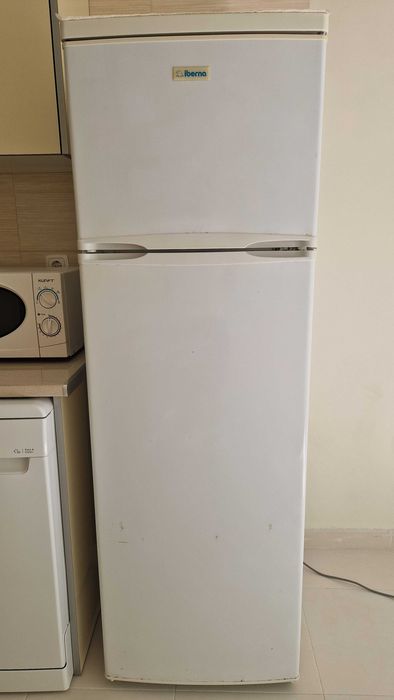 Frigorifico combinado Iberna, modelo DF2 - 34C