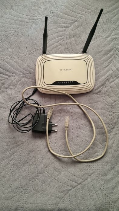 Wi-Fi роутер TP-LINK TL-WR841N (300 Мбіт/с) — Повний комплект, ідеальний стан