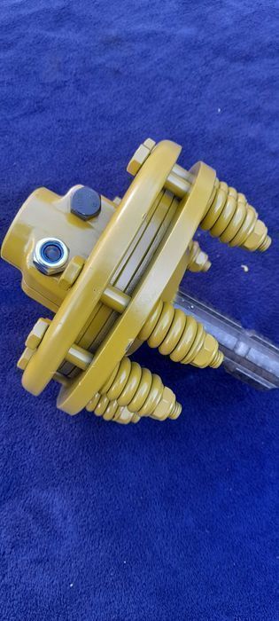 Sprzęgło cierne- 1200Nm-zastosowanie: rębak brona aktywna glebogryzark