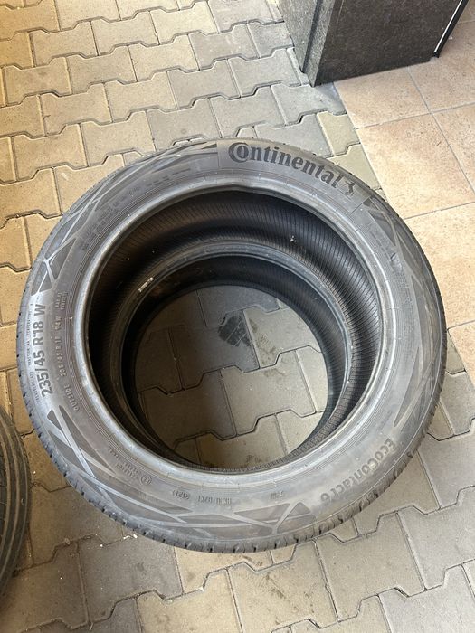 235/45/18 шини без дефектів