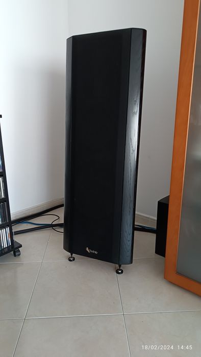 Colunas InfinitY Renaissance 90 Como Novas