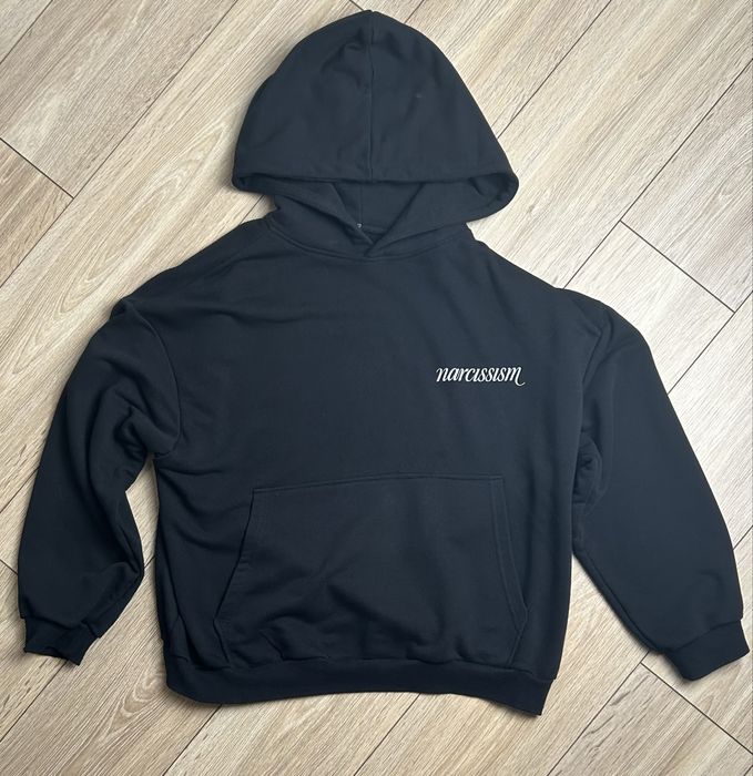 Кофта Narcissism