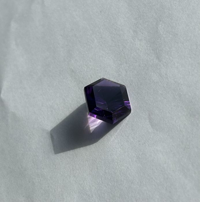 Ametyst  22.77 Ct - certyfikat IGI (amethyst)