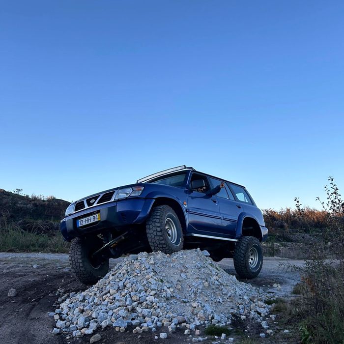 Nissan Patrol GR Y61 longo