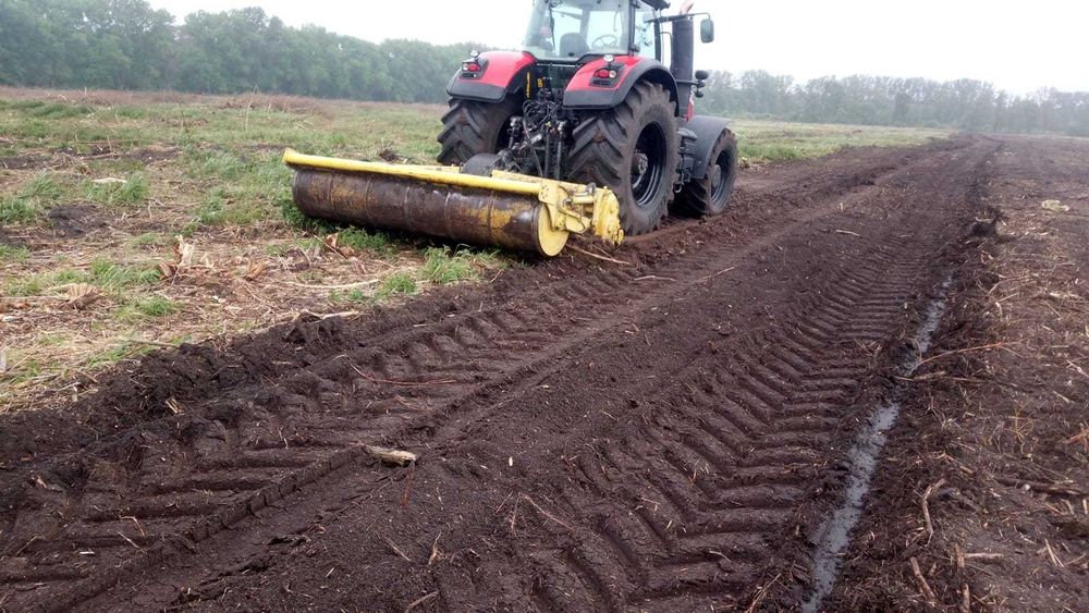 Rekultywacja  : rolnych, przemysłowych , pasy P-POŻ , koszenie, siewy