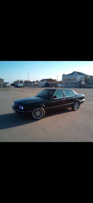 БМВ 7 v12  5.0 обмен на Гелентваген в любом состояние