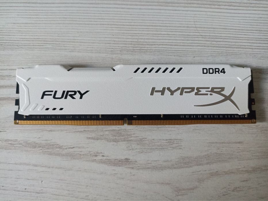 Оперативная память HyperX Fury DDR4 16 GB 2400 MHz