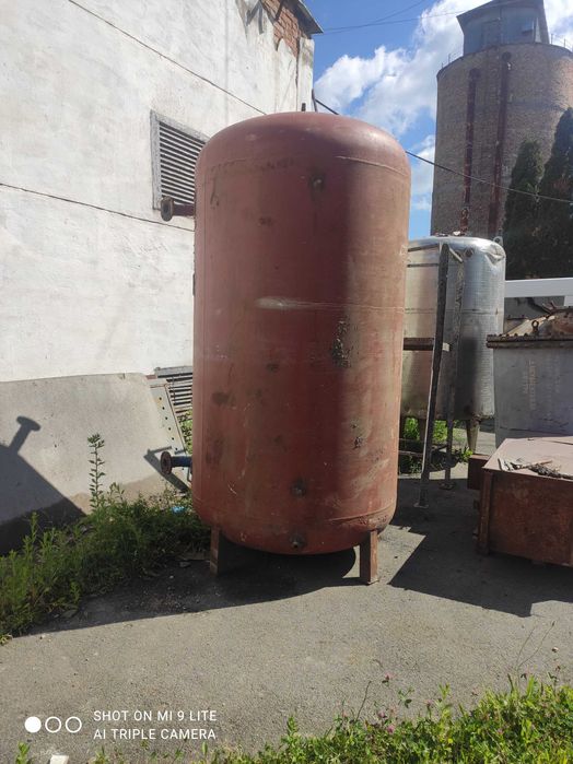 Буферна ємність (компенсуюча) , об’єм - 4000 л.