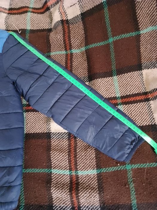 Продам курточку на хлопчика