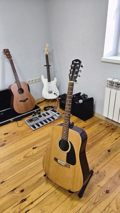 Fender DG3 акустична гітара чохол кейс кофр