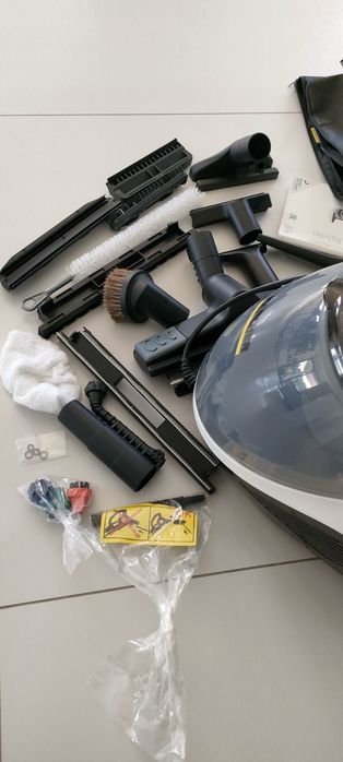 Odkurzacz parowy Karcher SV 7