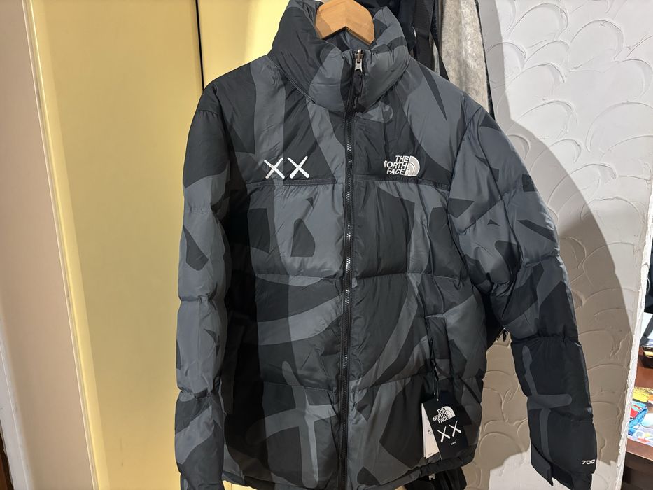 Kurtka zimowa The North Face Kaws Rzeszów • OLX.pl