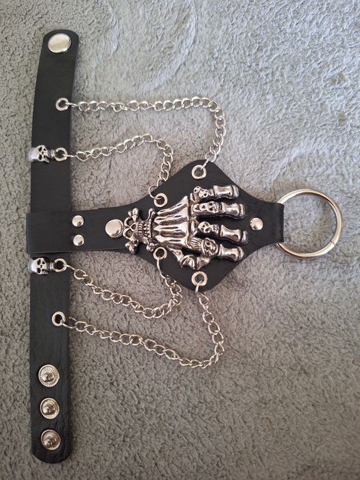 Skórzana bransoleta na rękę