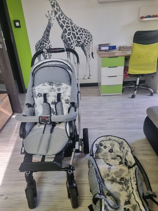 Wózek Hartan 2 w 1, polecam, wygoda i lekkość.