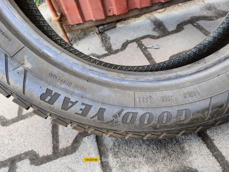 Goodyear Vector4 Seasons gen2 175/65/27