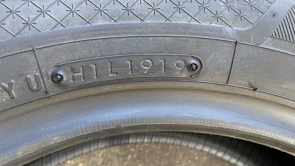 oc.9258 Opona 175/65R15 Toyo CELSIUS 1szt RUDA ŚLĄSKA