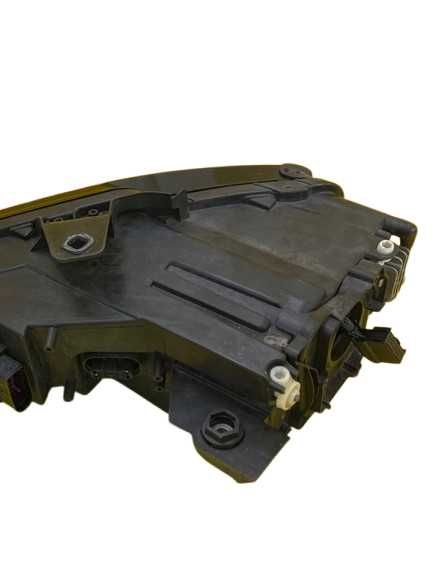 Lampa Prawa Audi A3 8V Full Led