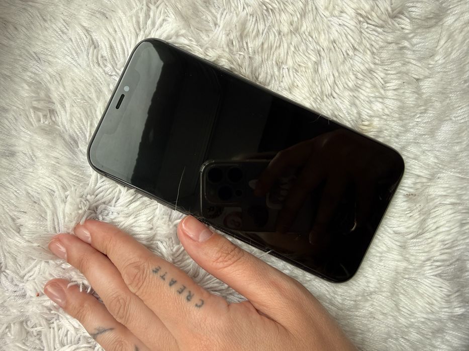 Iphone 11 в ідеальному стані