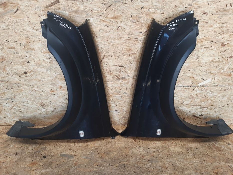 Błotnik przedni prawy lewy Isuzu Denver Rodeo kolor czarny