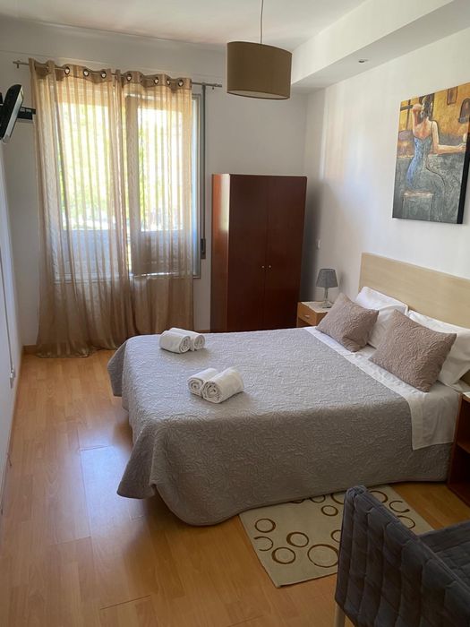 Aluga-quarto Praça da Batalha