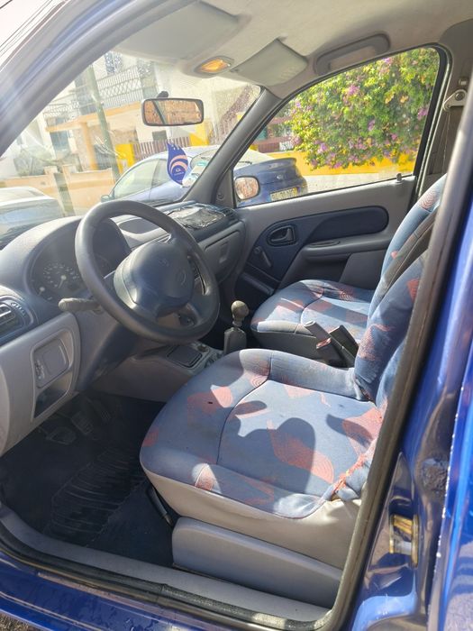 Renault Clio 1.2 16v 260.000klm