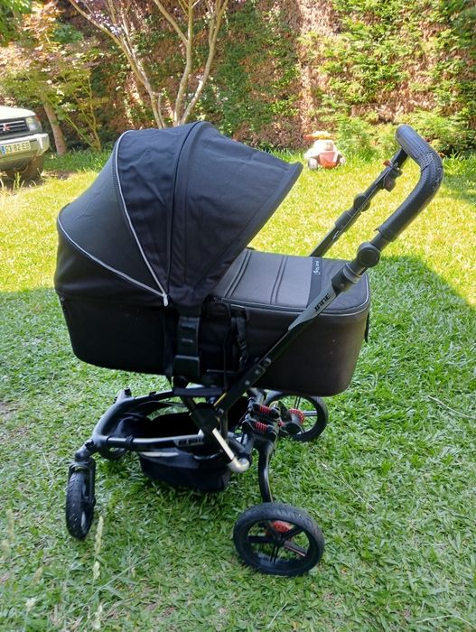 Carrinho de bebé trio da Jané Epic
