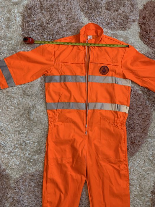 Комбінезон XXL  у плечах 55см з тонкоі тканини,з свтловідбивним ефек-м