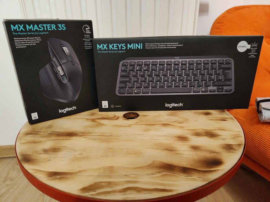 Zestaw klawiatura Logitech Logi MX Keys Mini + Mysz MX Master 3S +Etui
