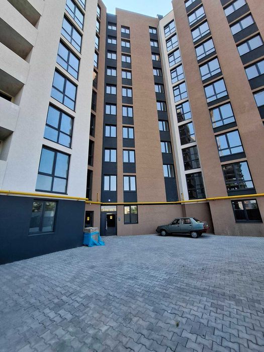 Продаж 3к квартири ПО ПЕРЕУСТУПЦІ Укрстандарт 85 кв. м на вул. Трудова RUBI 44726