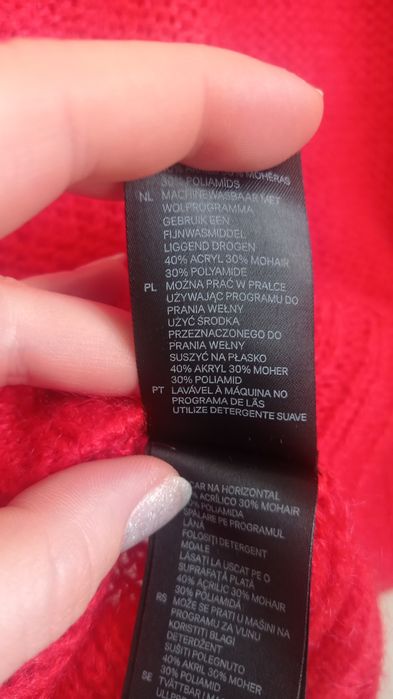 Czerwony sweter H&M z moherem