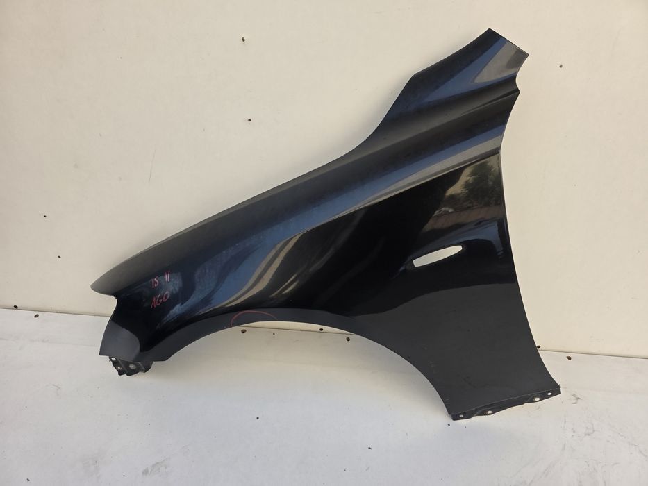 LEXUS IS220 IS250 błotnik lewy przedni przedlift 1G0 06-09