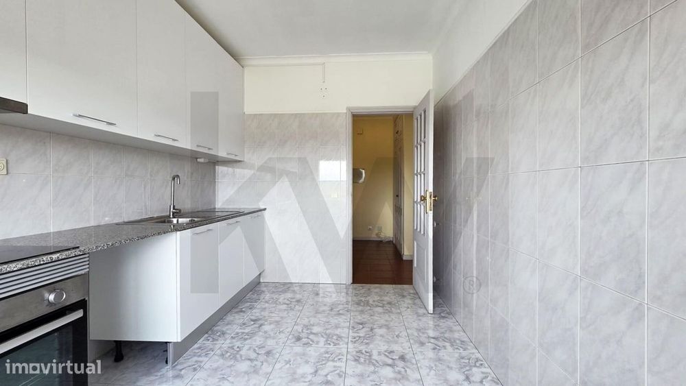 Moderno Apartamento T2 em Paço de Sousa, Penafiel