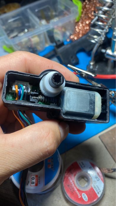 Лючок Tesla MS, MX, USA/EU гарантія, відновлений, обмінний фонд