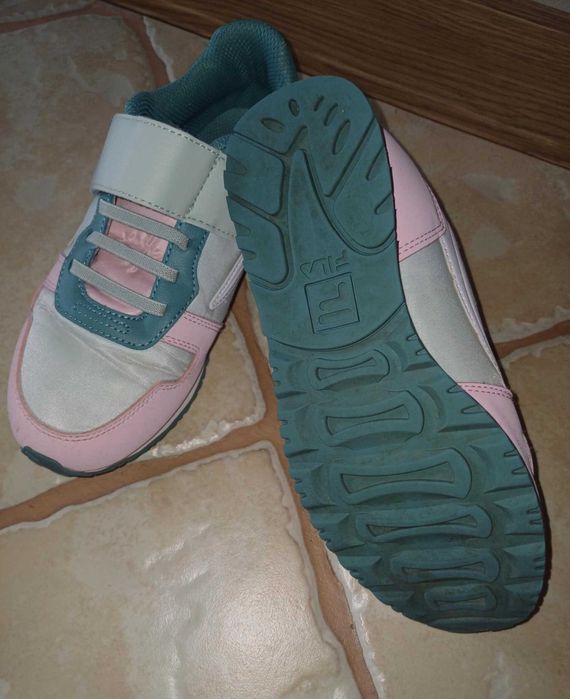 buty sportowe, dziewczęce, FILA, r. 35