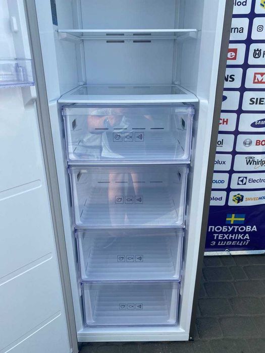 Морозильна камера б/в Samsung 315л з Європи #08118