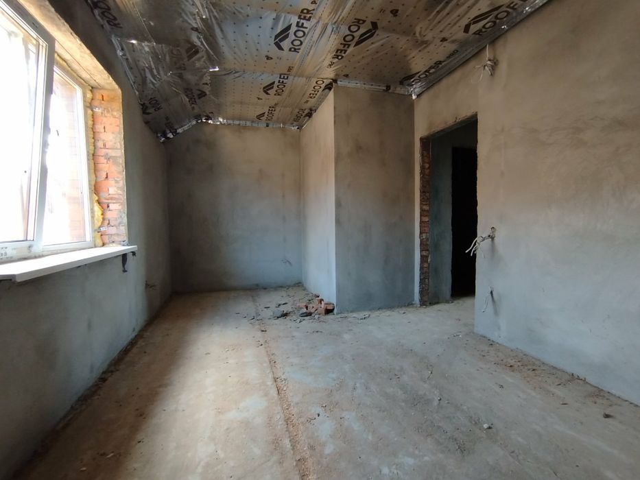 Продам танхаус зі всіма комунікаціямии