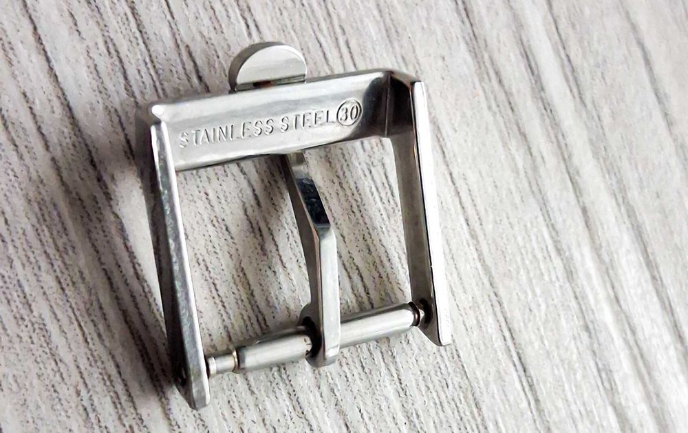 Oryginalna klamerka do zegarka OMEGA 16mm na pasek 18mm