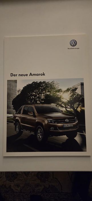 2010 Prospekt VW Amarok na innej Multivan
