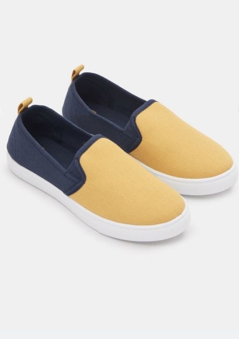 Мокасини фірми Sinsay