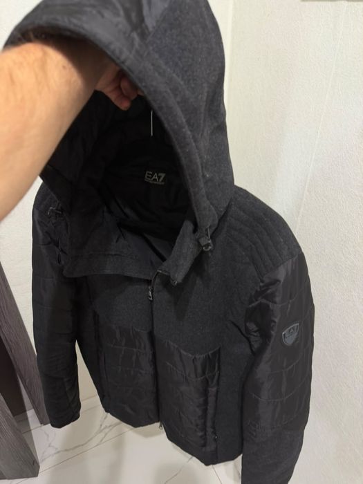 Пуховик Emporio  Armani ea7  brunello cucinelli