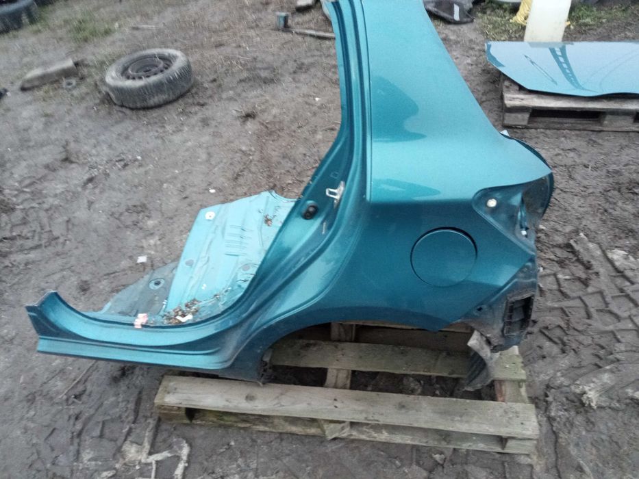 toyota YARIS III 2011- 2017 błotnik lewy tył 5 drzwi