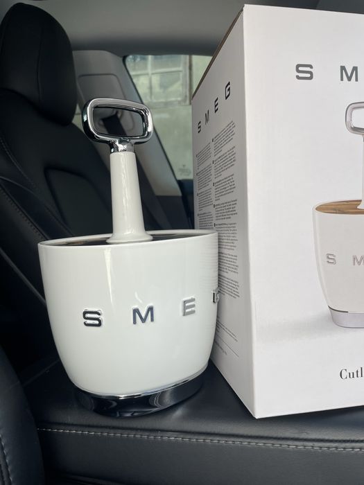 Підставка під прибори Smeg