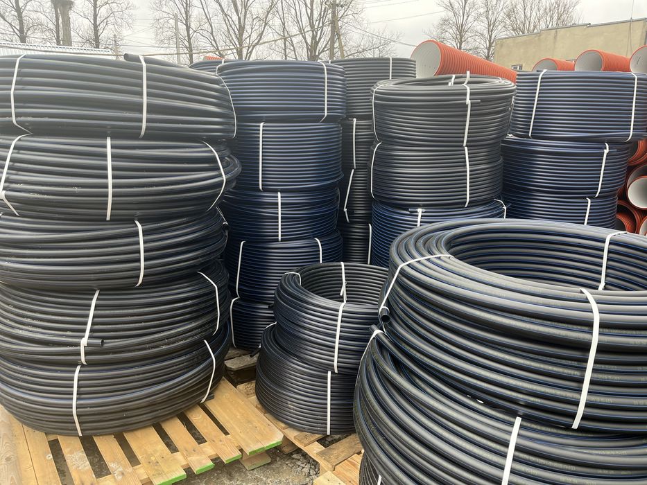 Каналізаційні гофровані труби 110,160,200,250,300,400,500,600,800,1000