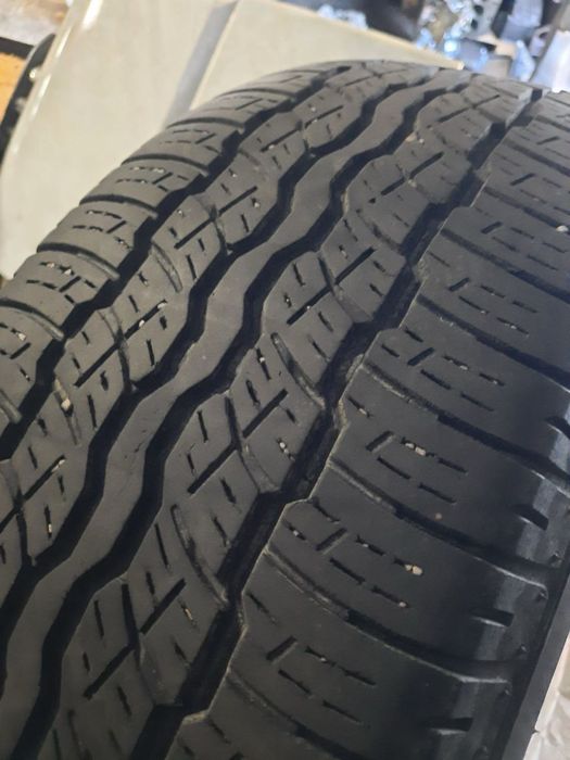 Bridgestone dueler 225/65 r17