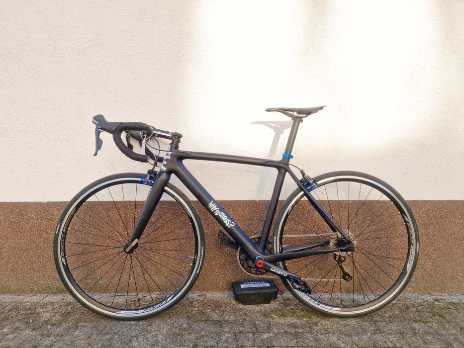 Rower szosowy JOKER / 50 cm / rama carbon / Tiagra 1x10