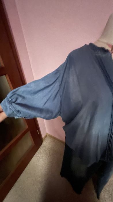 Koszula jeansowa  z ozdobnym przeszyciem oversize  42/44/46