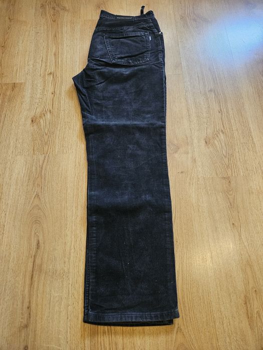 Spodnie sztruksowe M/L